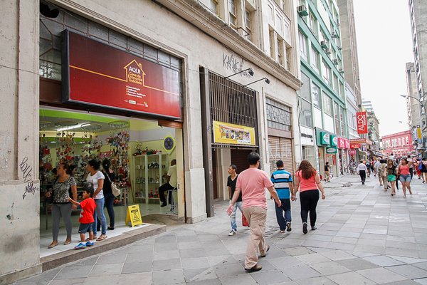 CPI nos EUA, Reforma Tributária no Brasil e balanços bancários: saiba como os dados de hoje impactam os juros, a dívida e o seu patrimônio.