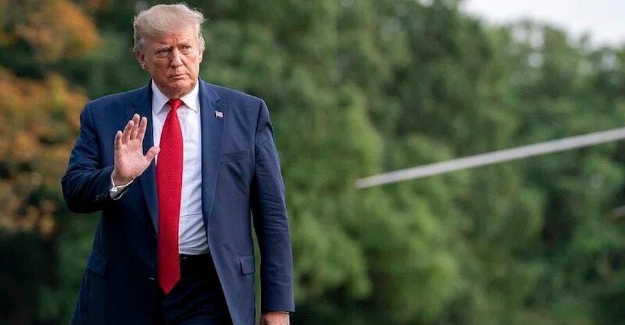 Geopolítica do Petróleo: Trump e gigantes da energia discutem o futuro da Venezuela. Entenda o impacto no mercado e como gerir riscos em 2026.